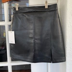 Aritzia black Patio vegan leather mini skirt